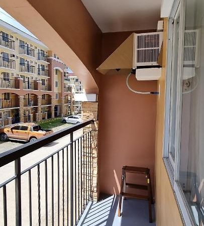Mikaela'S Crib- 1 Bedroom Flat @ Arezzo Place Condominium Davao Luaran gambar