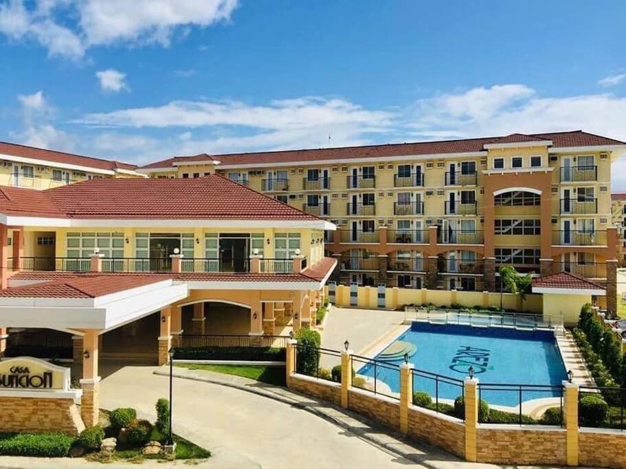 Mikaela'S Crib- 1 Bedroom Flat @ Arezzo Place Condominium Davao Luaran gambar